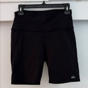 ALO High Waist Black Bike Shorts - 8 inch